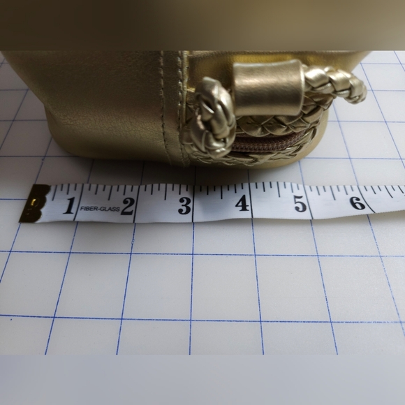 Vintage Tianni Braided Metallic Crossbody Purse in Gold - Picture 9 of 9